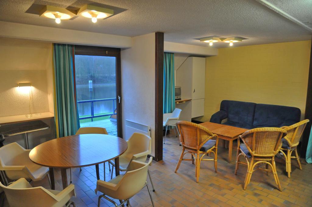 Les Doyards Hotel Vielsalm Værelse billede
